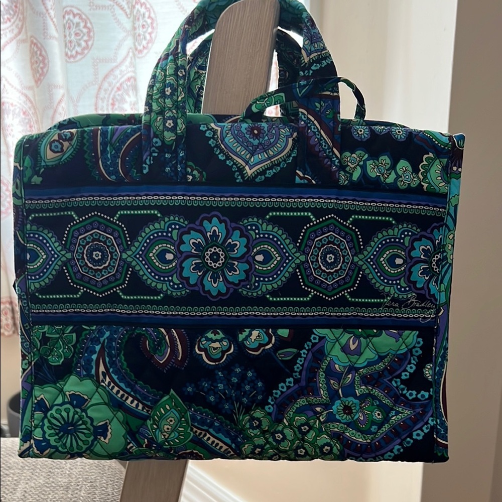 Vera Bradley Green and Blue Patterned Women's travel makeup and jewelry bag - Picture 2 of 3